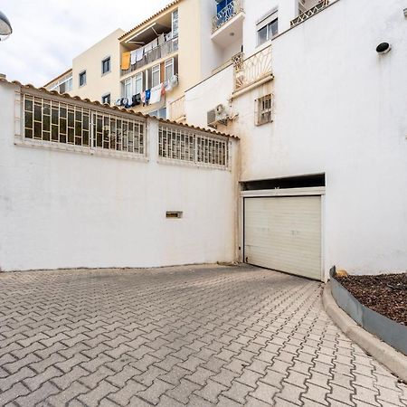 Peaceful 1 Bdr Apartment W/ Balcony By Lovelystay Almancil Eksteriør bilde
