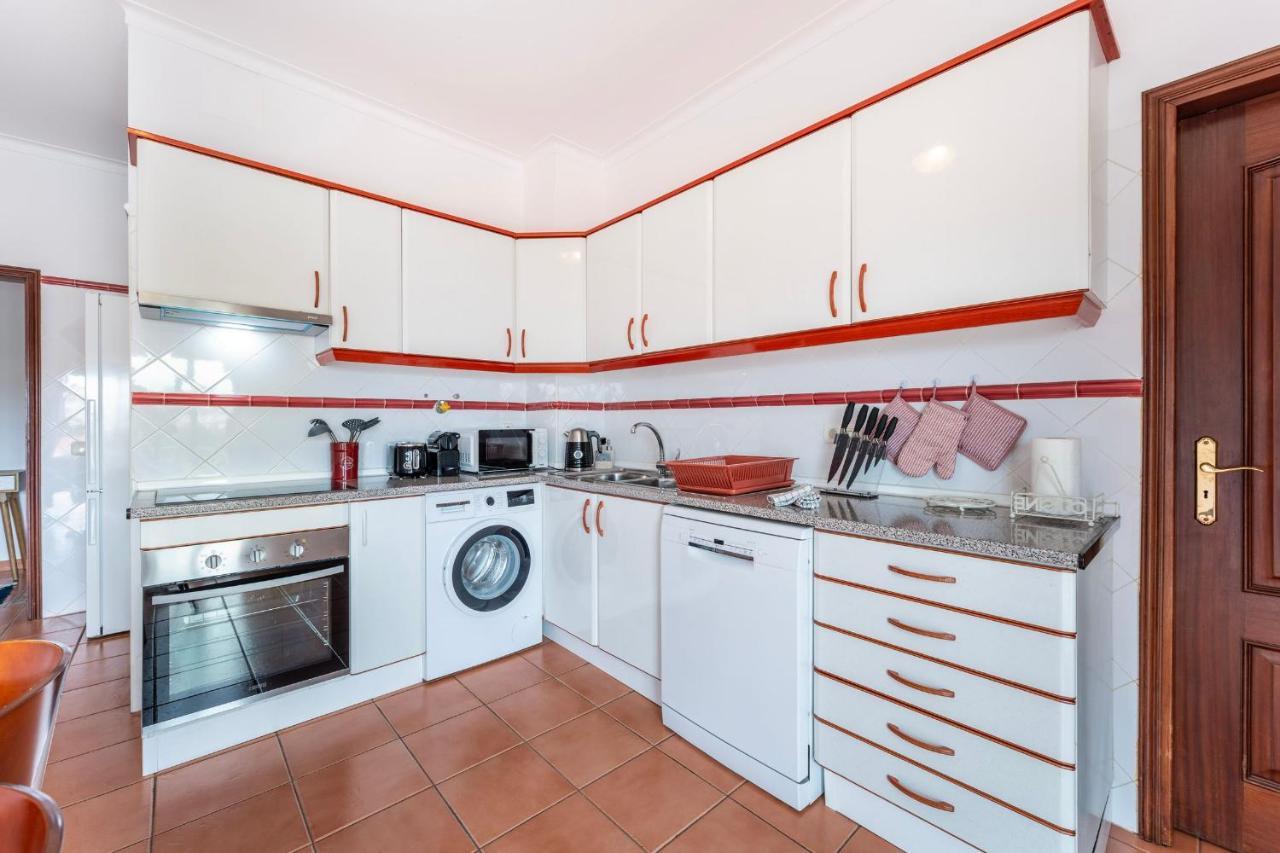 Peaceful 1 Bdr Apartment W/ Balcony By Lovelystay Almancil Eksteriør bilde