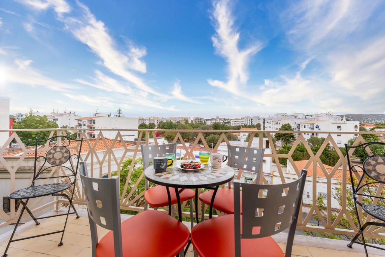 Peaceful 1 Bdr Apartment W/ Balcony By Lovelystay Almancil Eksteriør bilde
