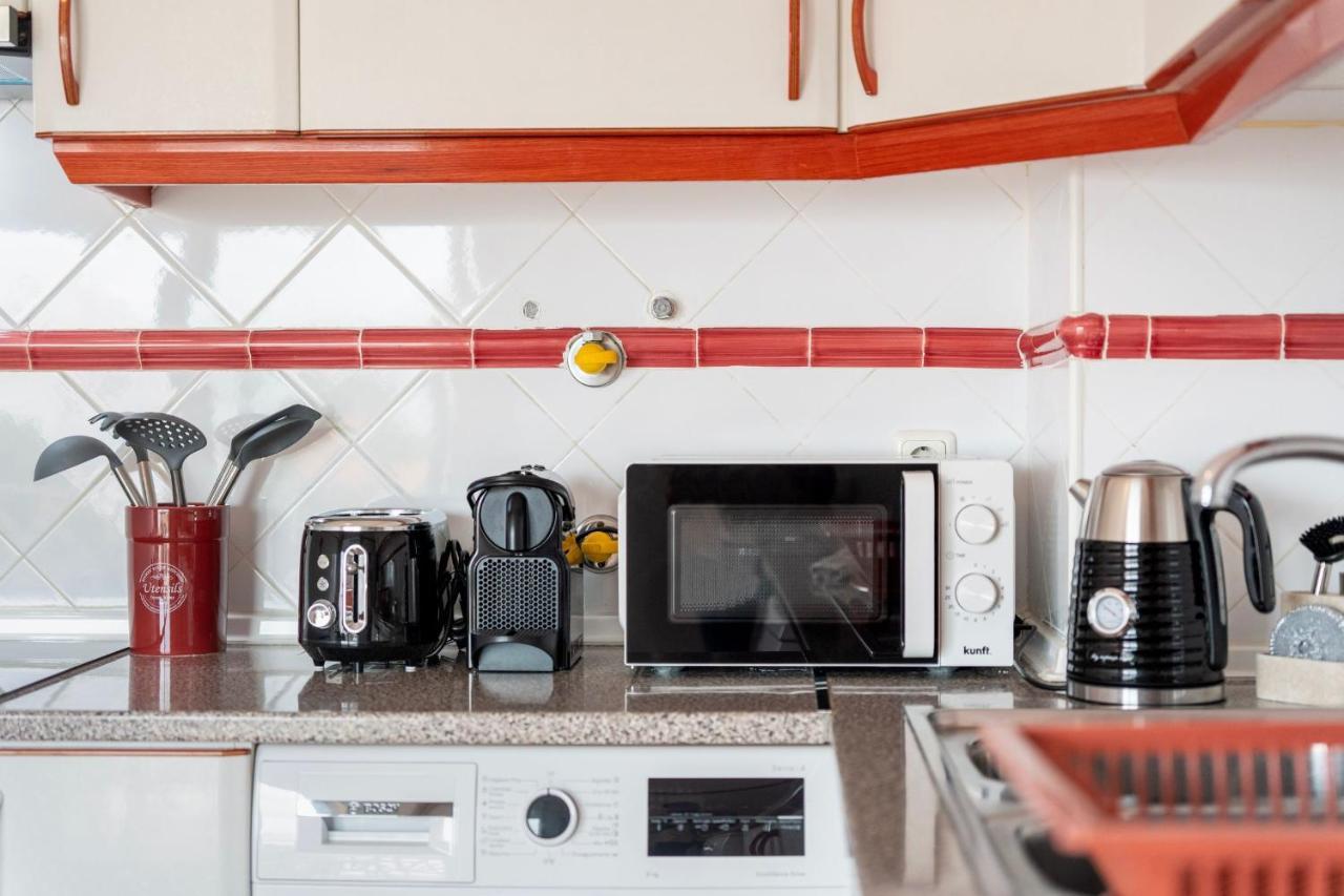 Peaceful 1 Bdr Apartment W/ Balcony By Lovelystay Almancil Eksteriør bilde